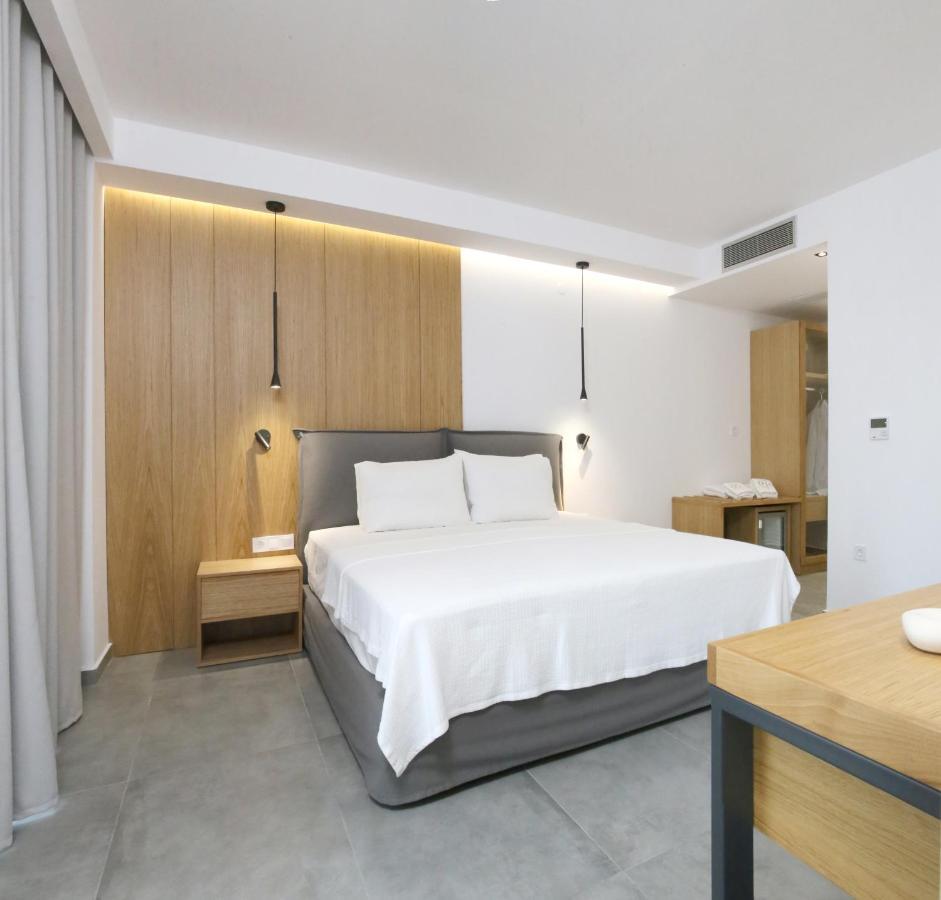 The Oak 4*